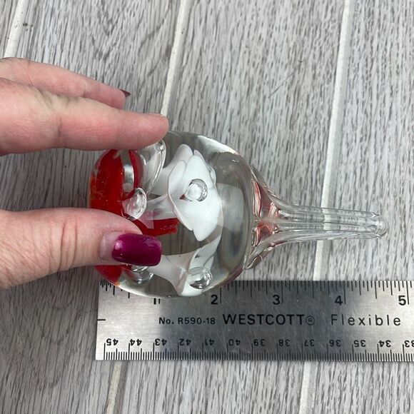 VTG Joe St. Clair Glass Teardrop Bubbles Red Floral Ring Holder Paperweight. - Picture 7 of 7